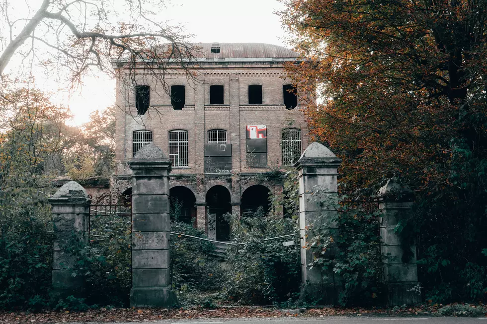 Massachusetts Makes Top 5 List for Haunted Homes in the U.S.